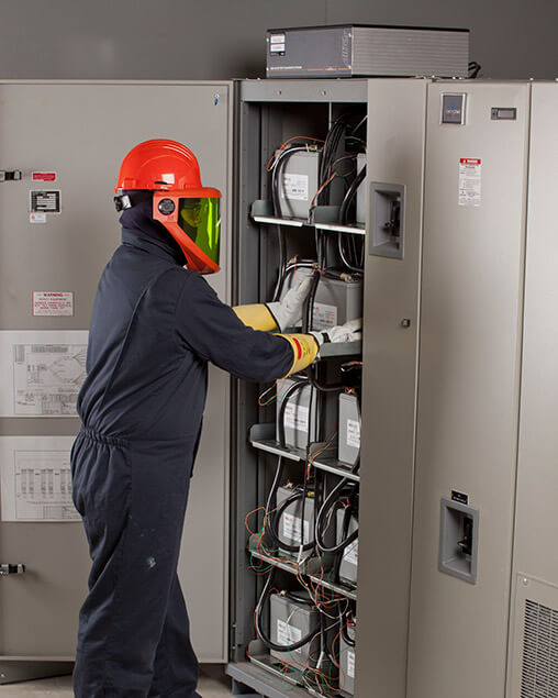 Dịch vụ thay acquy bộ lưu điện UPS Emerson/Vertiv